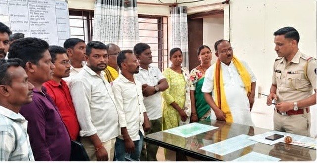 आदिवासी समाजावरील कथित आक्षेपार्ह पोस्ट भोवली; प्रवीण जेठेवाड यांच्यावर गुन्हा दाखल